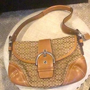 - Coach purse No LO6818 Brown Signature SOHO Buckle Handbag purse🤎NWOT🤎
